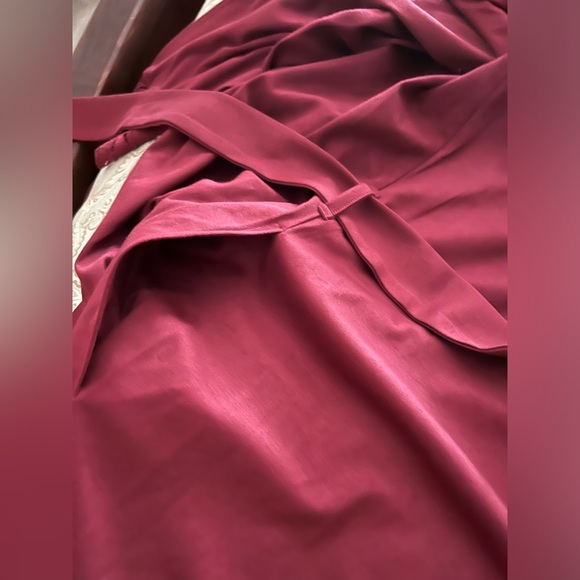 NWT HANRO ZELDA ROBE Burgundy Size M - Picture 9 of 16
